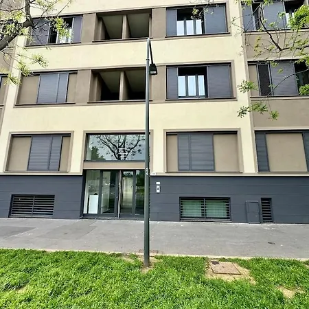 Apartment Spacious 2 Milan